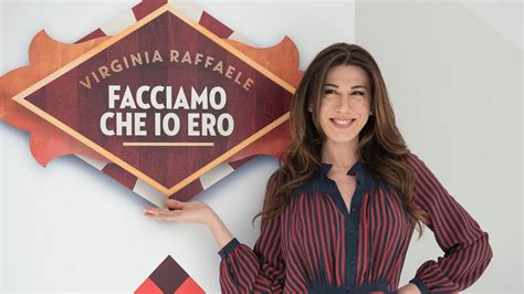 facciamo che io ero versace cagnolino|Virginia Raffaele .